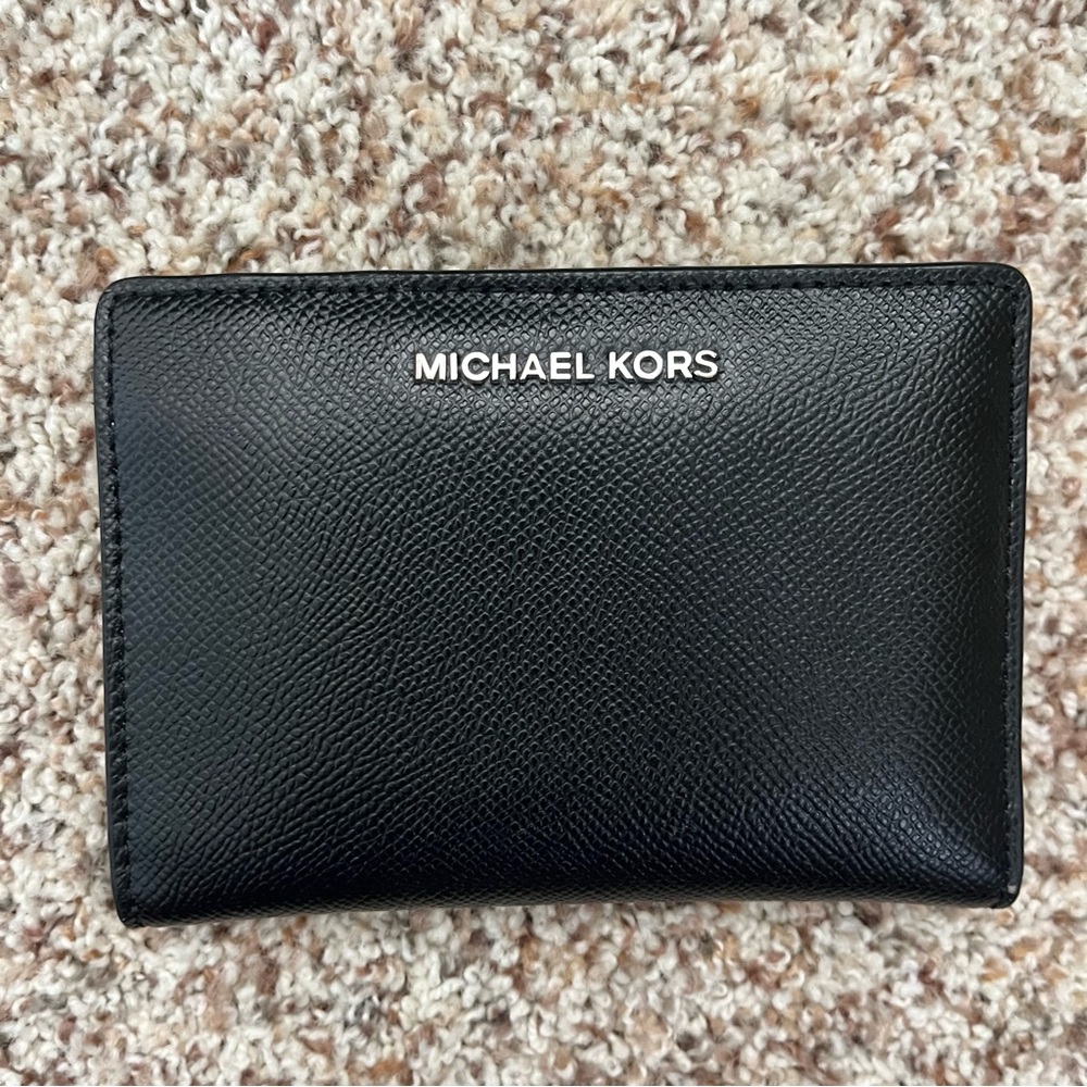 Michael Kors Black and White Leather Wallet Snap Closure
